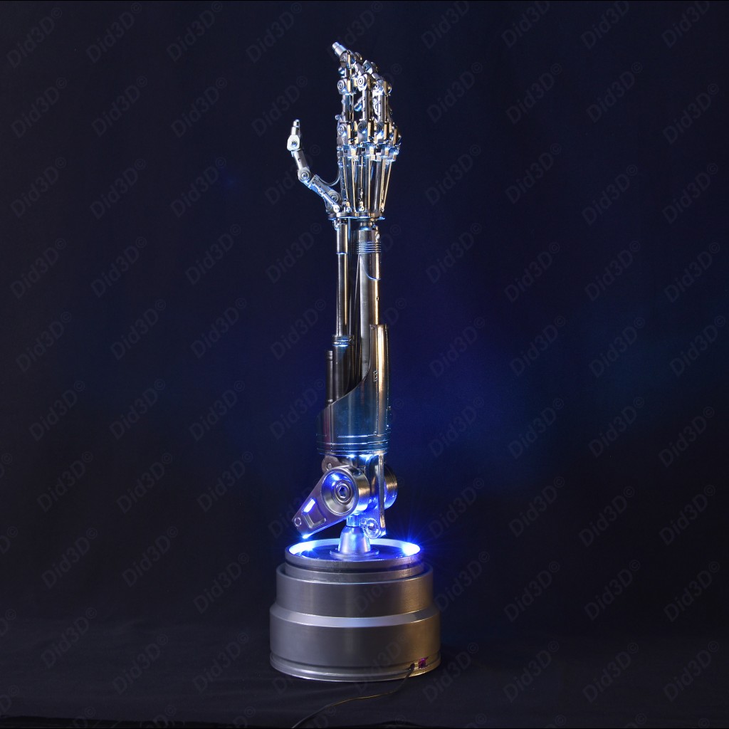 TERMINATOR 2 Arm Animatronic Life Size - 9