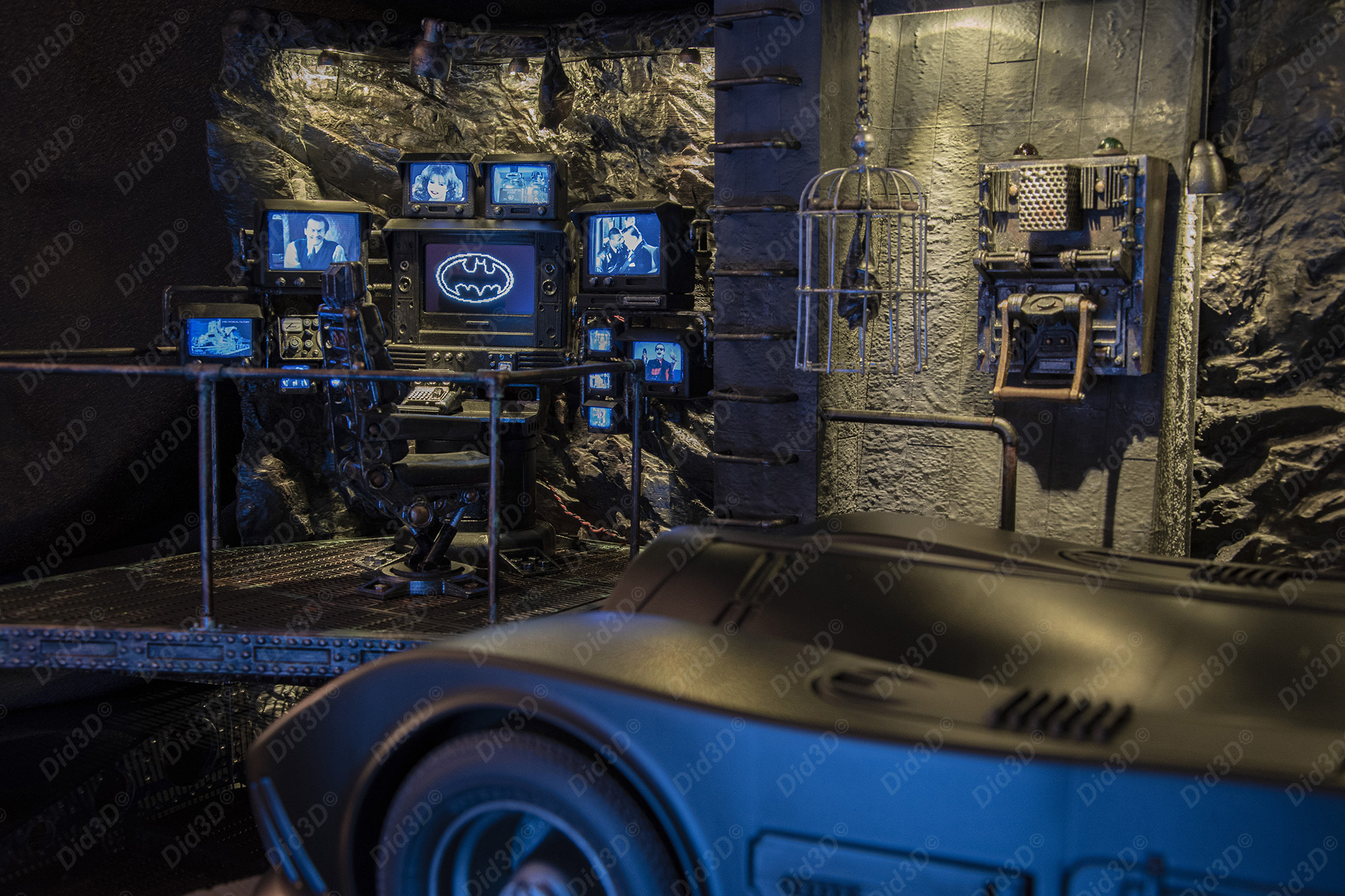 BatCave Did3d Diorama(Sans Voiture) - 9